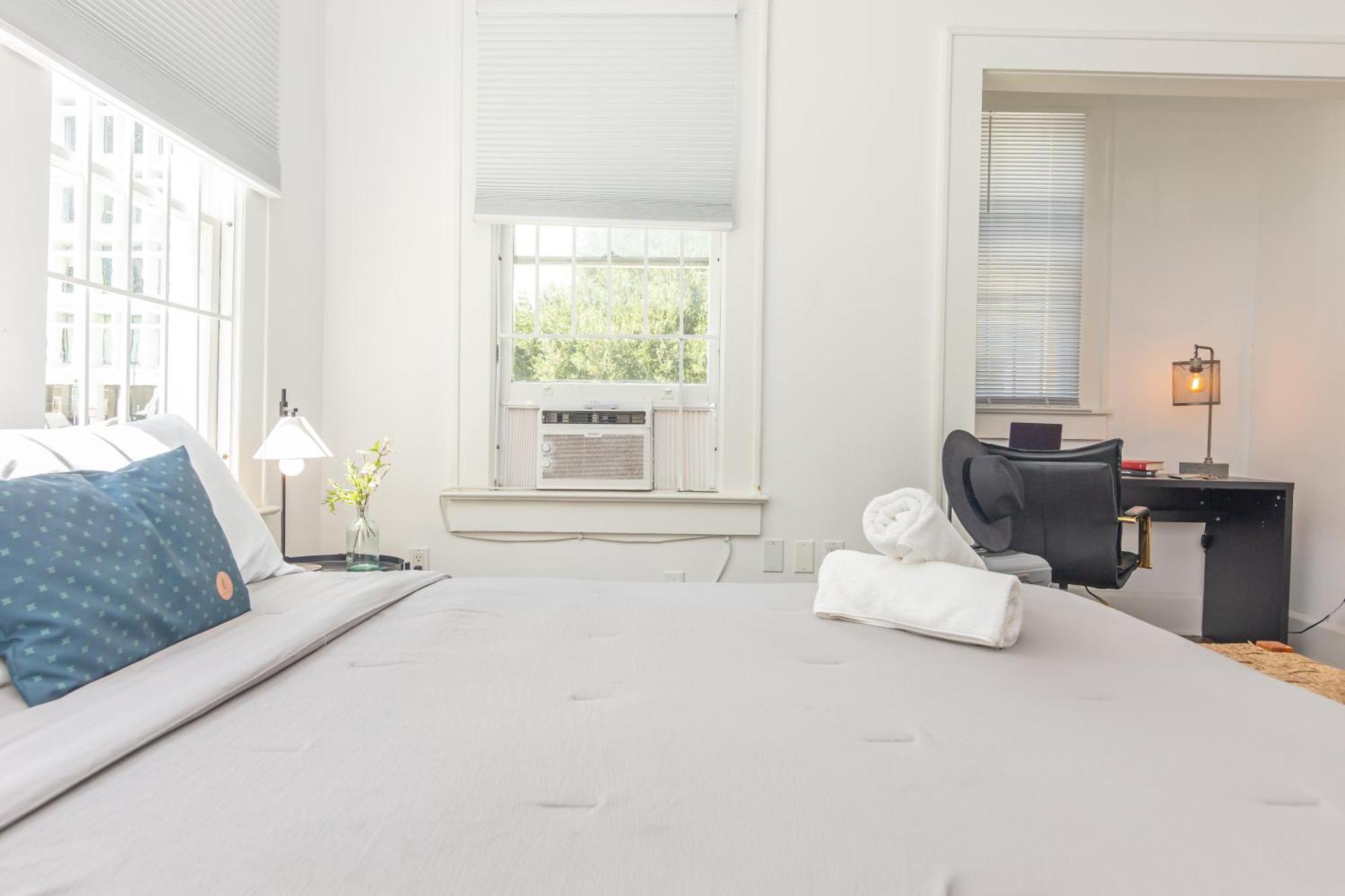 Miami Two Bedroom Apartment - Heart Of Wynwood & Edgewater - Private Parking Spot Екстер'єр фото
